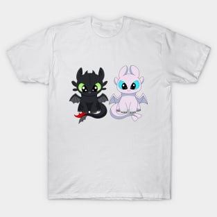 Dragon furies, toothless and light fury, kawaii dragons, how to train dragon T-Shirt